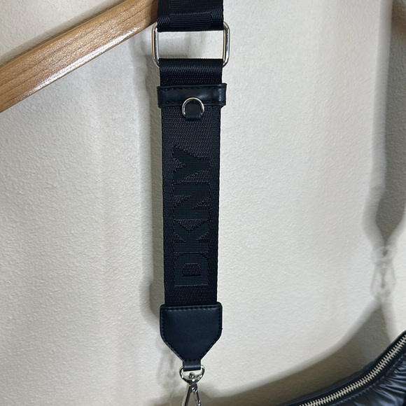 DKNY Pouchette Quilted Crossbody Cairo MD Bag Black Silver Hardware - Picture 4 of 14